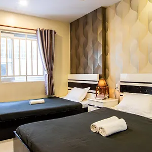 https://the-local-home-bui-vien-walking-street.hotelsvungtau.com